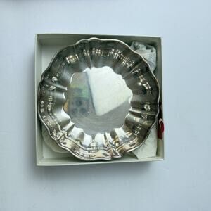 ONEIDA Scalloped Edge Bowl Modern Baroque Community Silverplate Orig Box Vtg T67